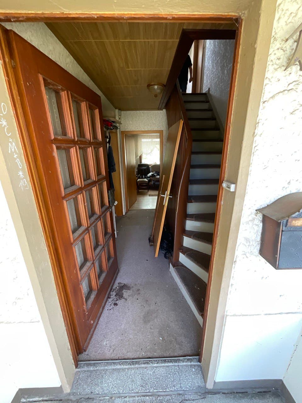 Keller + Dachboden — Familienhaus